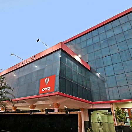 Oyo J P Palace Hotel Dod Ballāpur Exterior photo