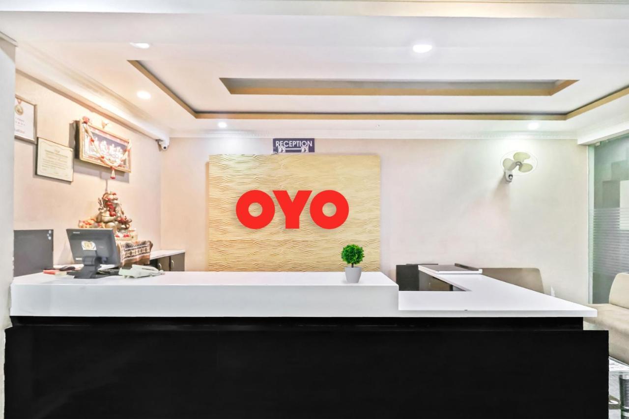 Oyo J P Palace Hotel Dod Ballāpur Exterior photo